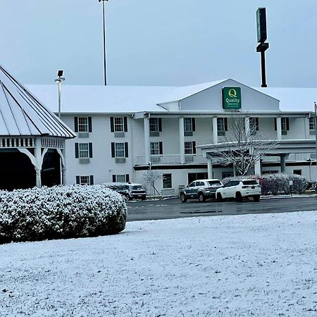 Quality Inn & Suites Bellville - Mansfield Εξωτερικό φωτογραφία