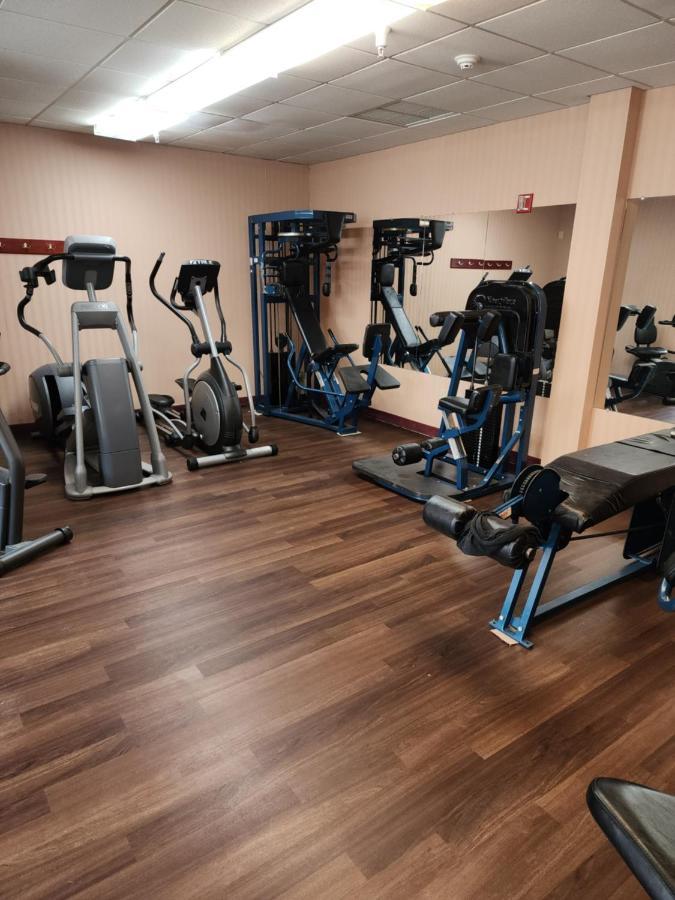 Quality Inn & Suites Bellville - Mansfield Εξωτερικό φωτογραφία
