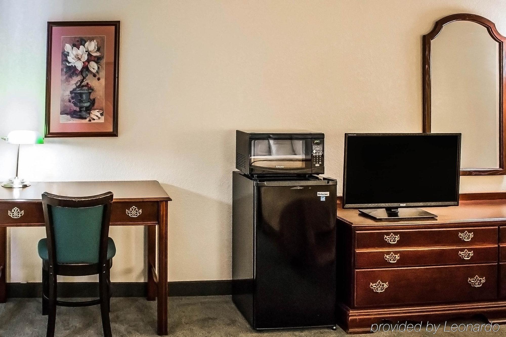 Quality Inn & Suites Bellville - Mansfield Εξωτερικό φωτογραφία