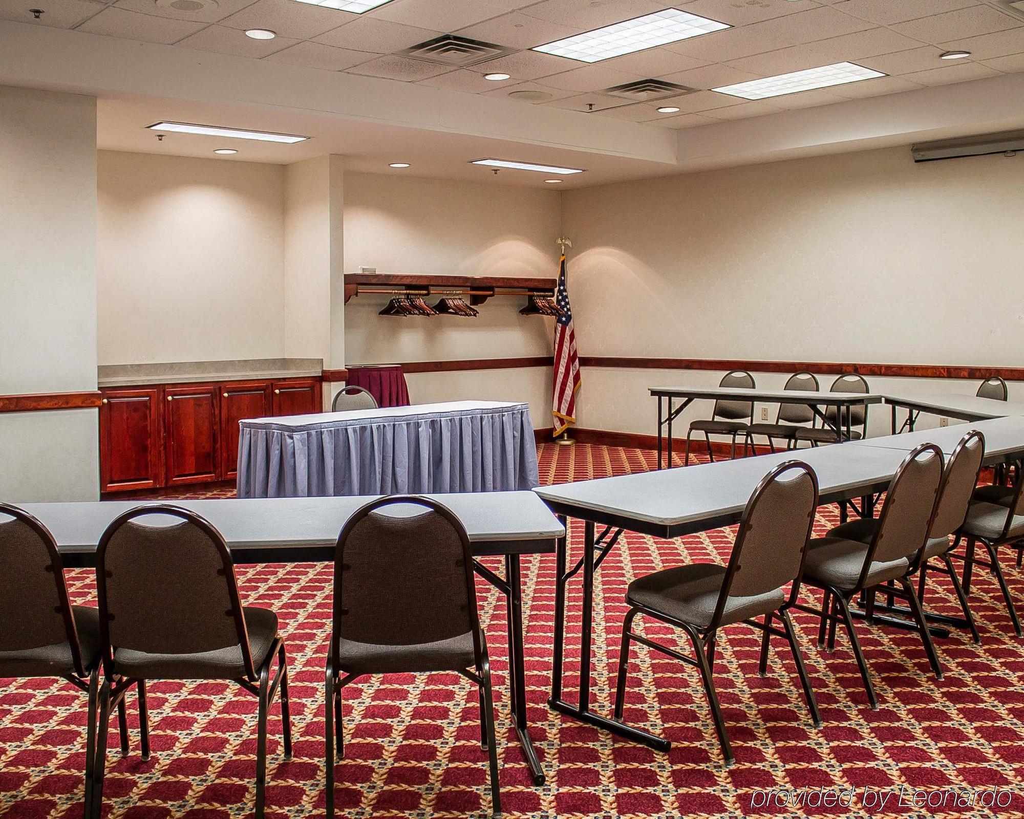 Quality Inn & Suites Bellville - Mansfield Εξωτερικό φωτογραφία